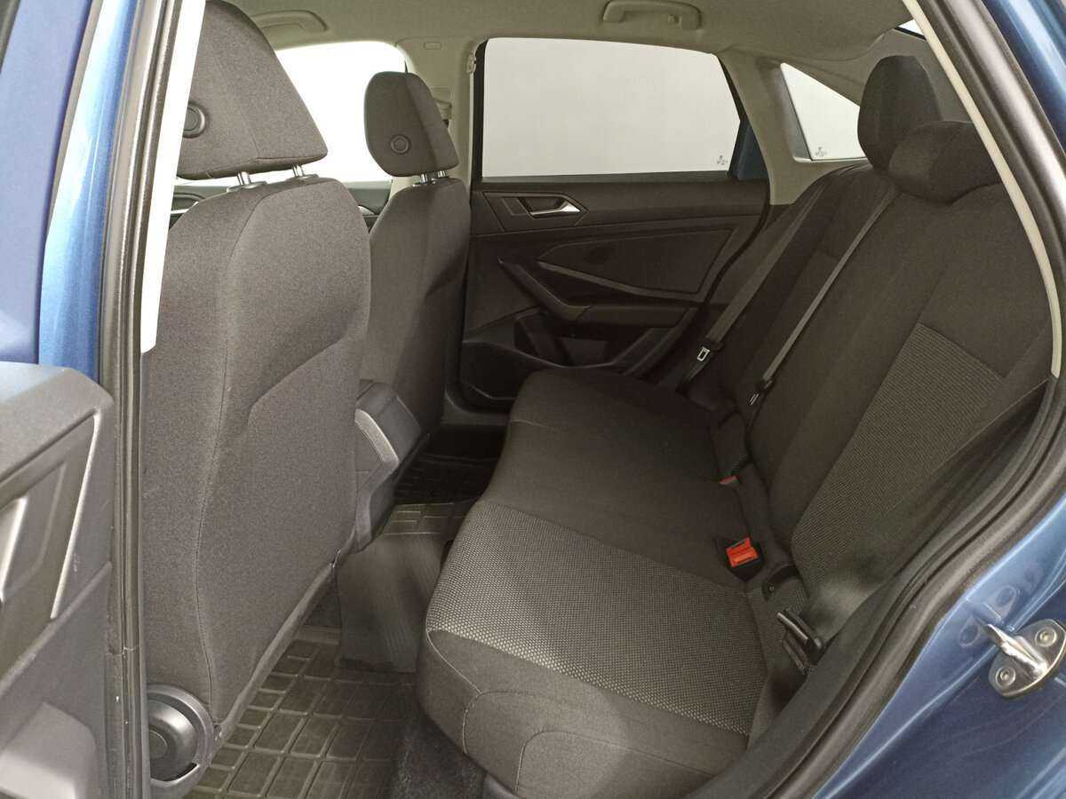 Купить Volkswagen Jetta с пробегом. Фото: #9