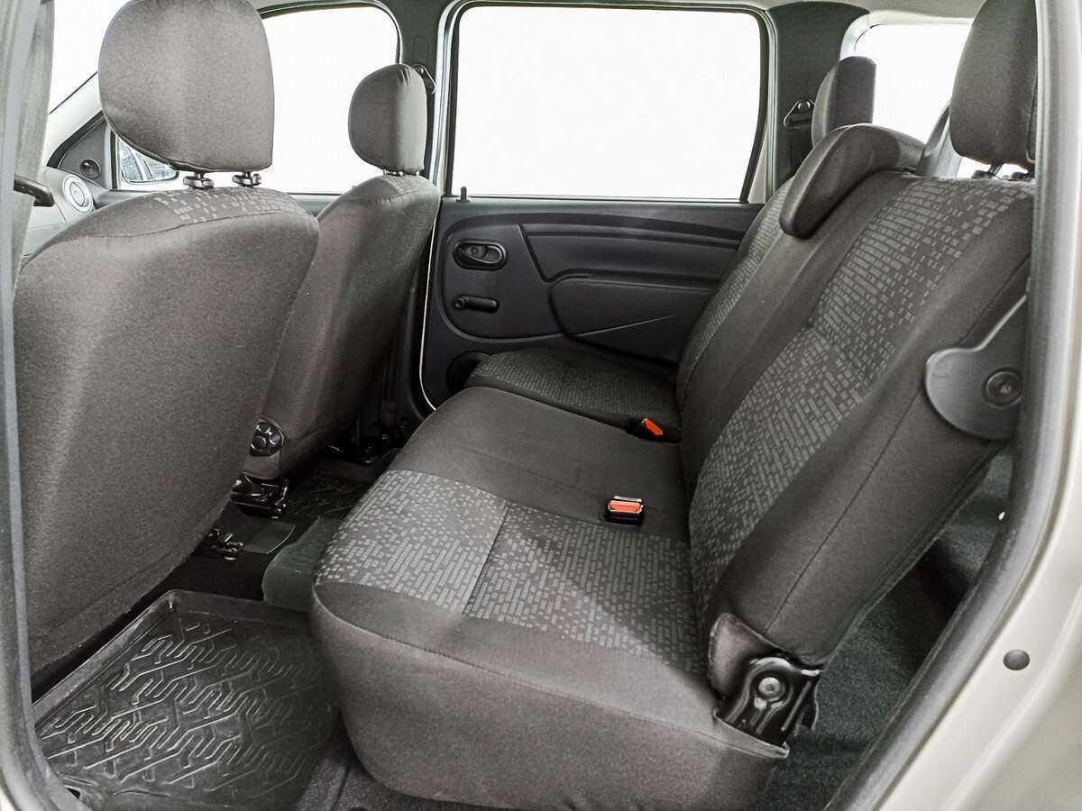 Купить Lada (ВАЗ) Largus с пробегом. Фото: #7