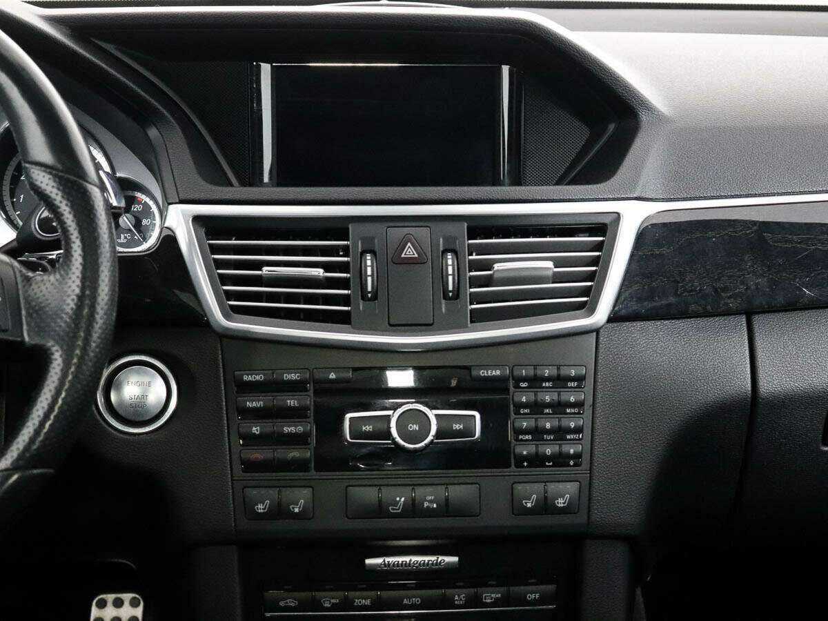 Купить Mercedes-Benz E-Класс с пробегом. Фото: #11