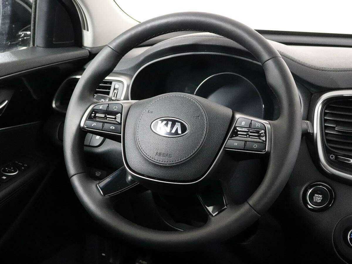 Купить Kia Sorento с пробегом. Фото: #12