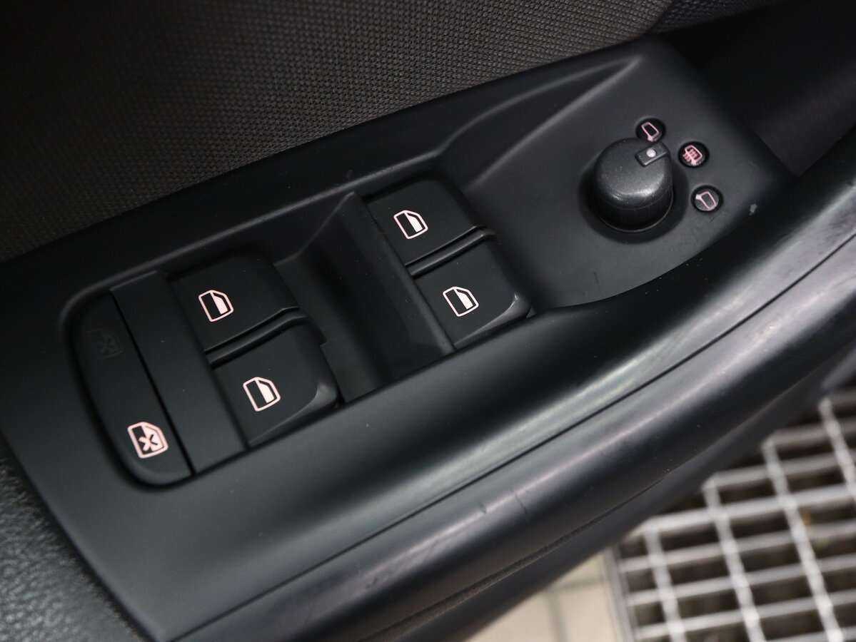 Купить Audi Q3 с пробегом. Фото: #10