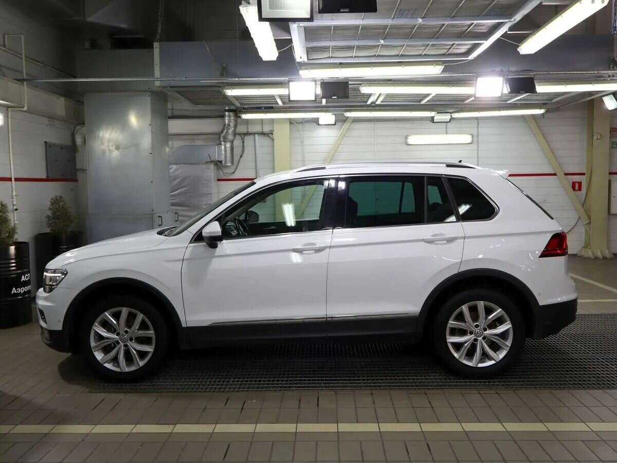 Купить Volkswagen Tiguan с пробегом. Фото: #7