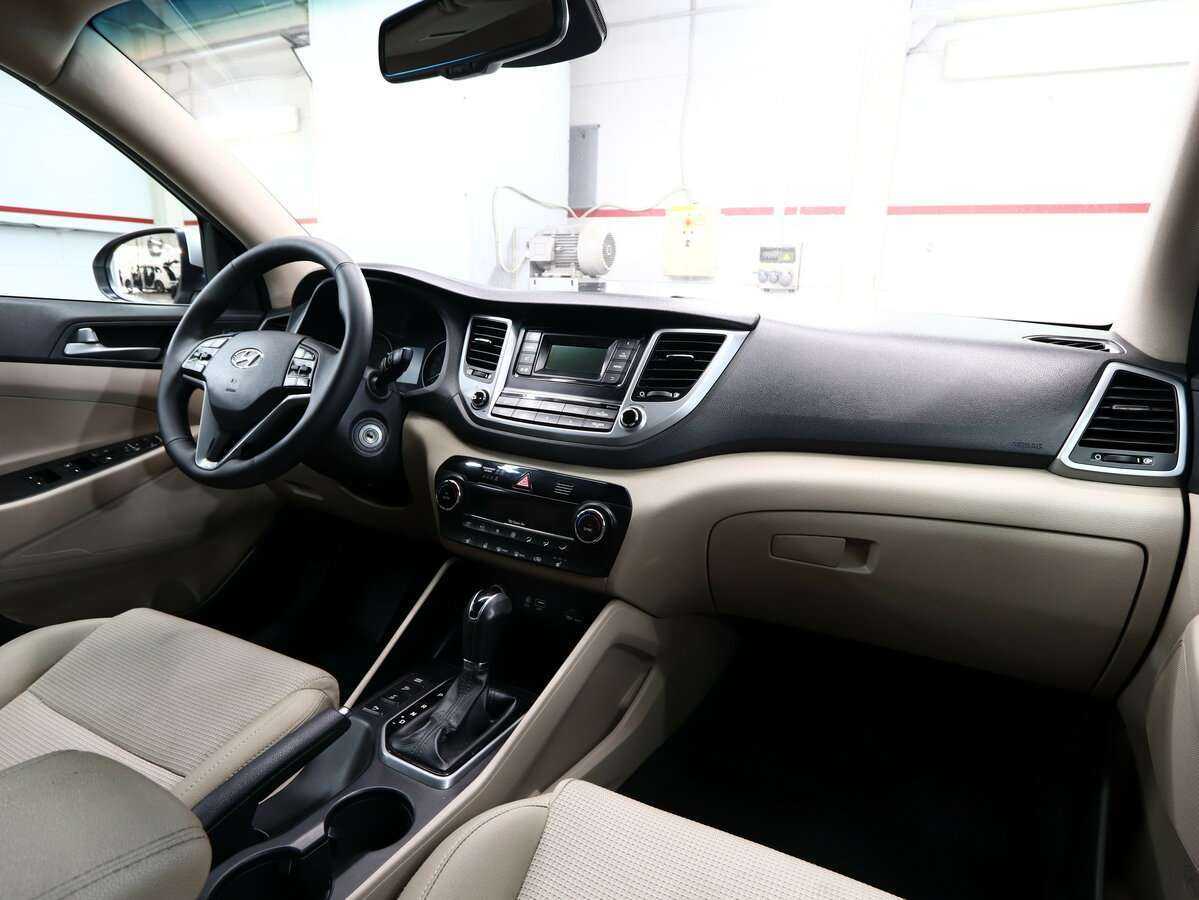 Купить Hyundai Tucson с пробегом. Фото: #14
