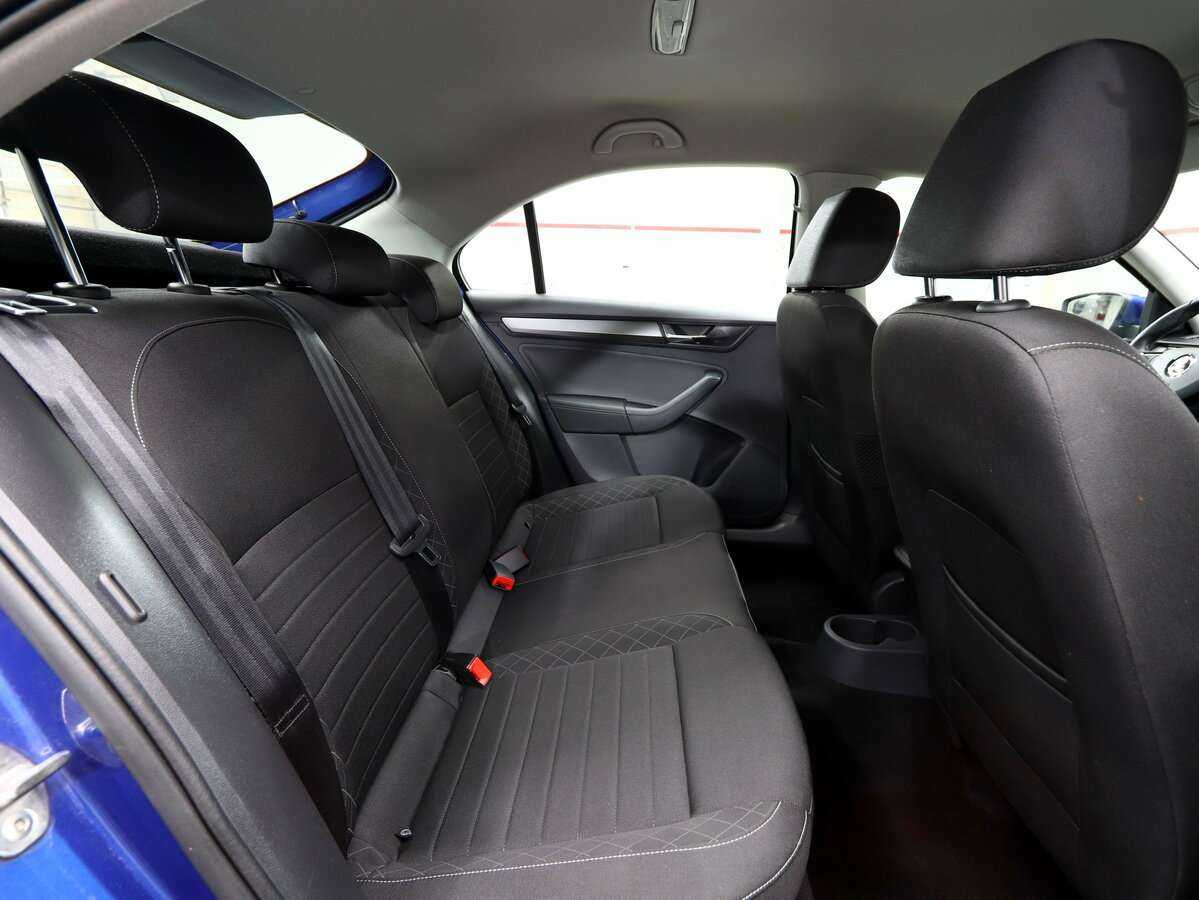 Купить Skoda Rapid с пробегом. Фото: #11
