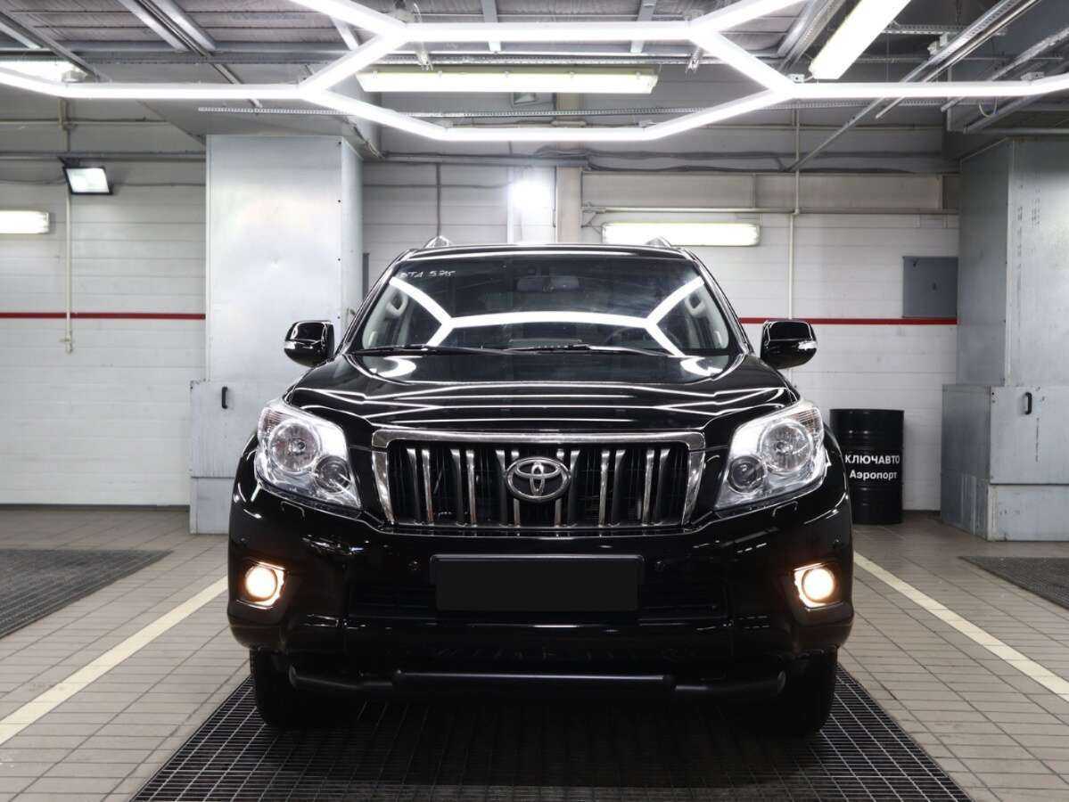 Купить Toyota Land Cruiser Prado с пробегом. Фото: #1