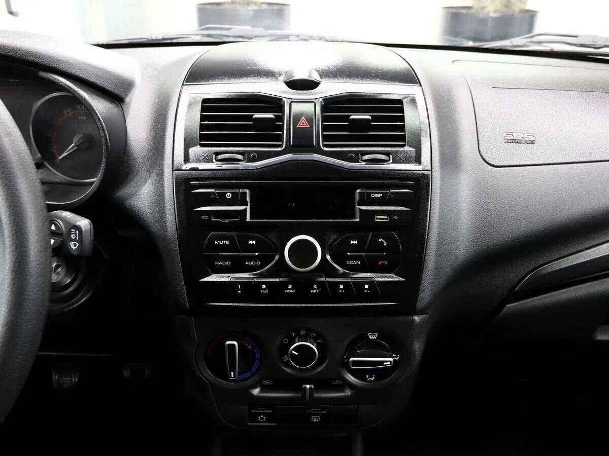 Купить Lada (ВАЗ) Granta с пробегом. Фото: #16