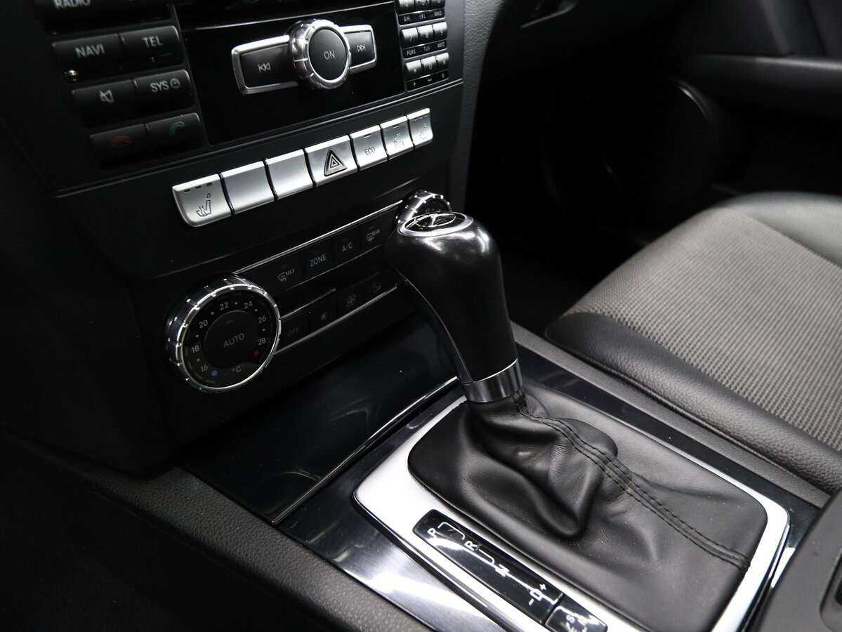 Купить Mercedes-Benz C-Класс с пробегом. Фото: #8