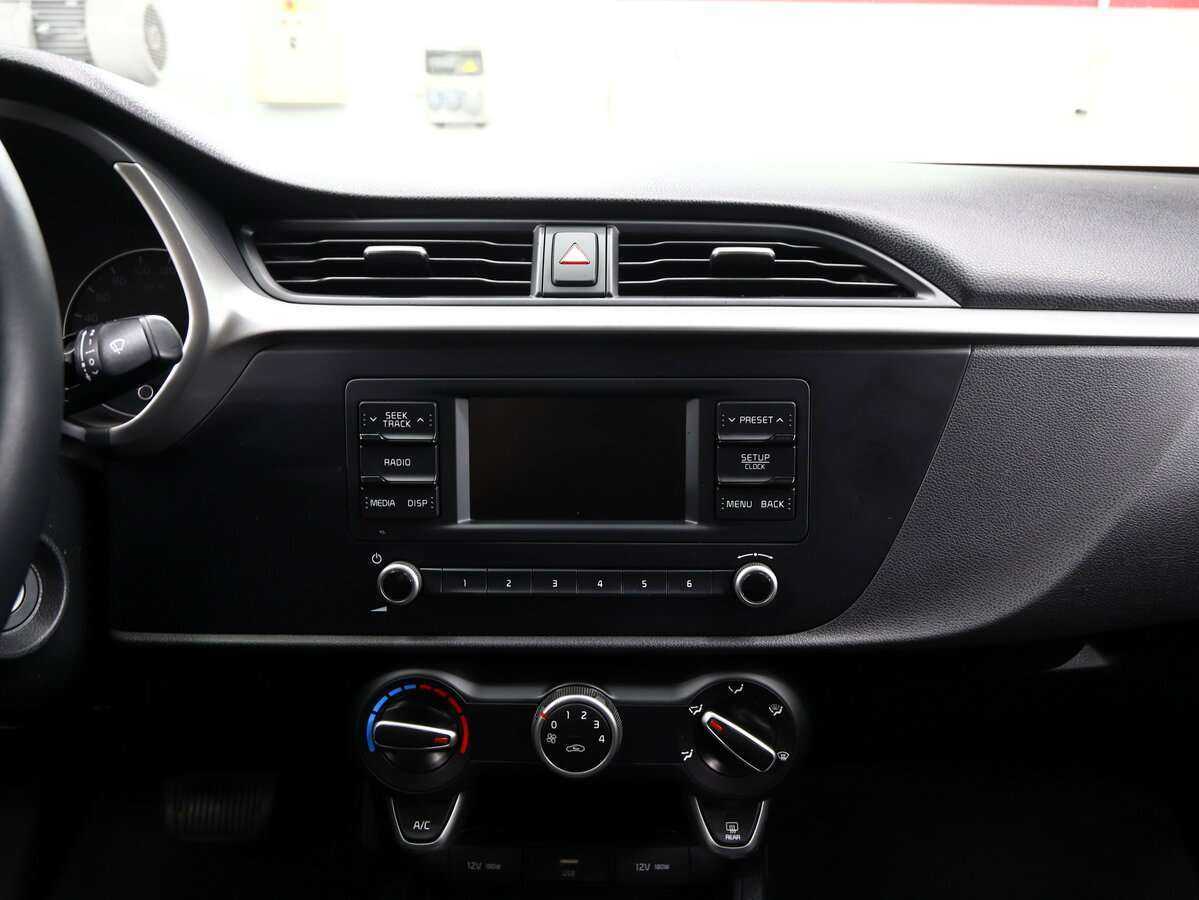 Купить Kia Rio с пробегом. Фото: #17