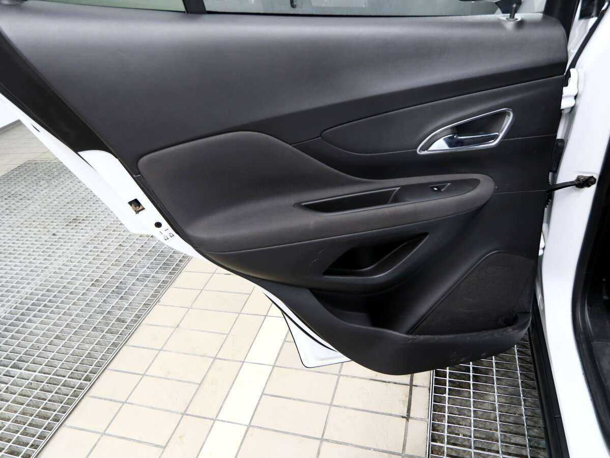 Купить Opel Mokka с пробегом. Фото: #14