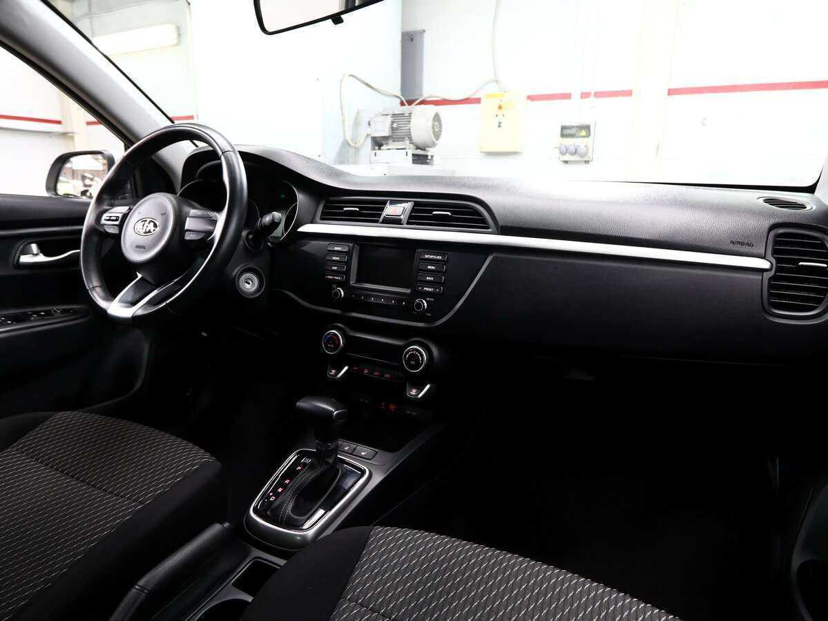 Купить Kia Rio с пробегом. Фото: #9