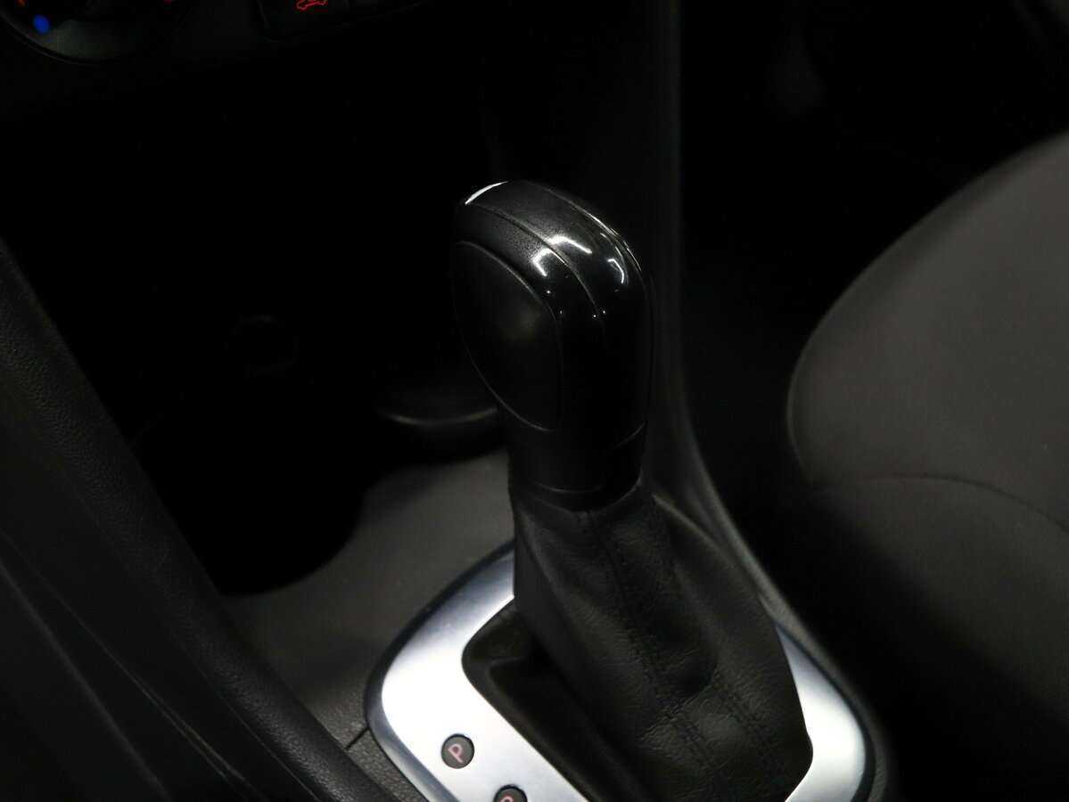 Купить Volkswagen Polo с пробегом. Фото: #14