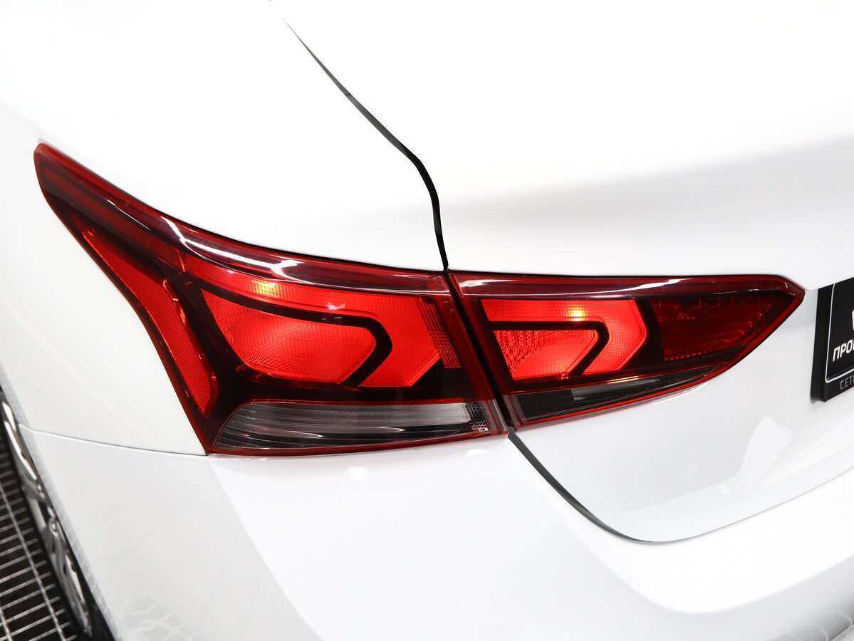 Купить Hyundai Solaris с пробегом. Фото: #5