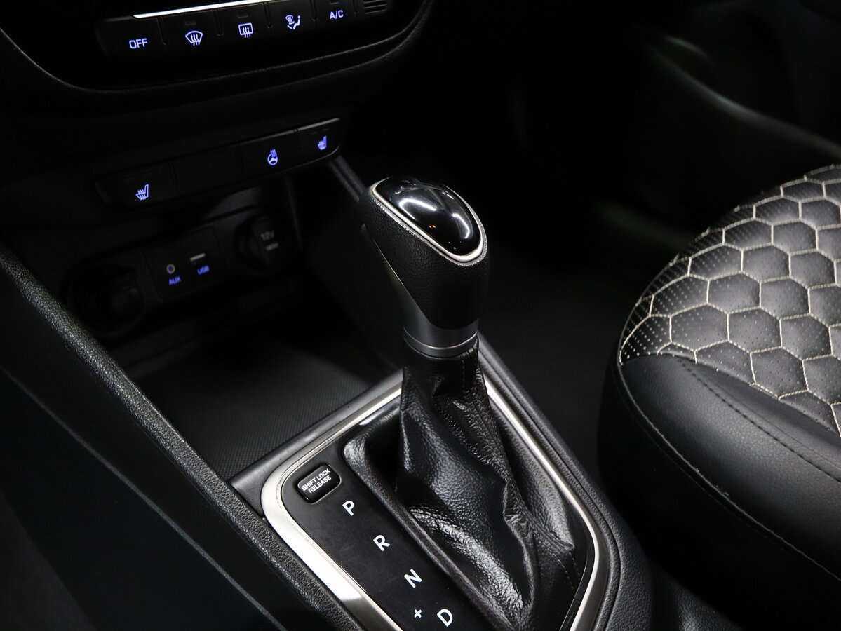 Купить Hyundai Solaris с пробегом. Фото: #11