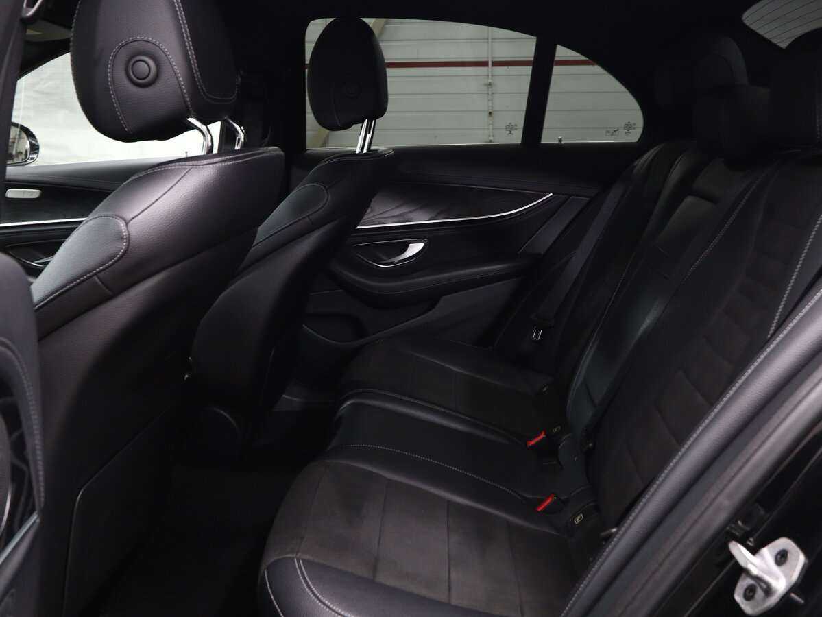 Купить Mercedes-Benz E-Класс с пробегом. Фото: #18