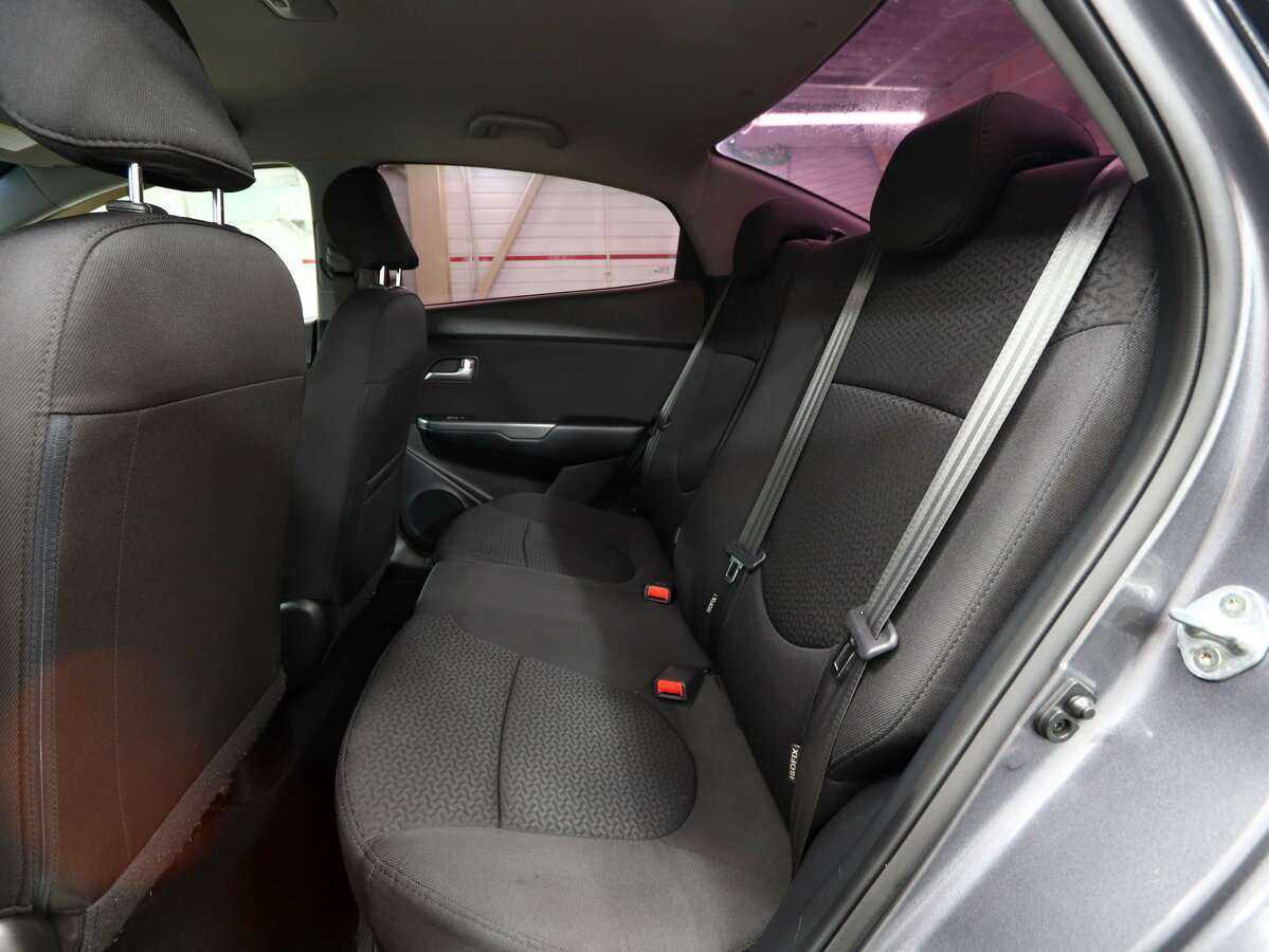 Купить Kia Rio с пробегом. Фото: #19