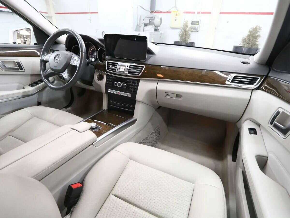 Купить Mercedes-Benz E-Класс с пробегом. Фото: #6