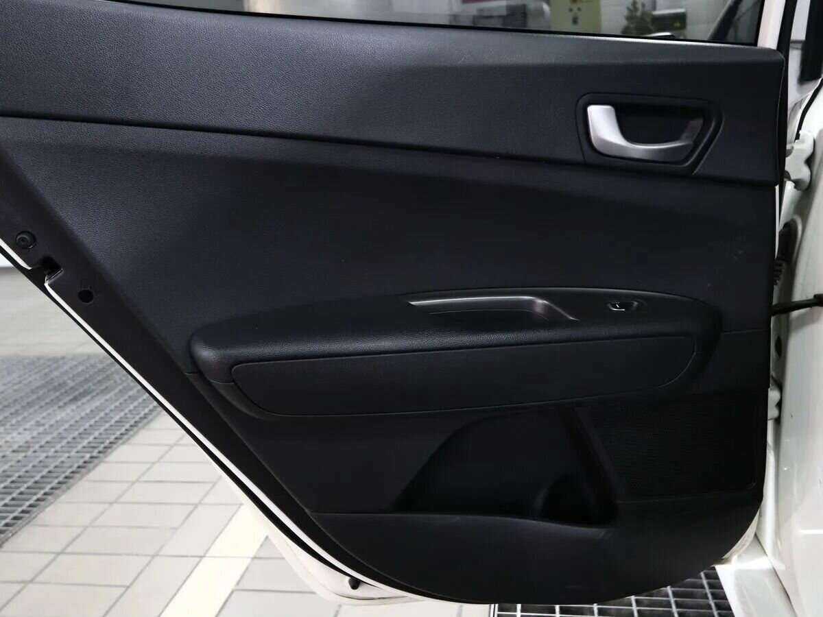 Купить Kia Optima с пробегом. Фото: #11