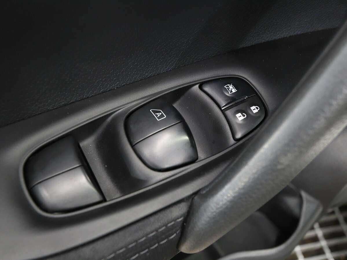 Купить Nissan Qashqai с пробегом. Фото: #16