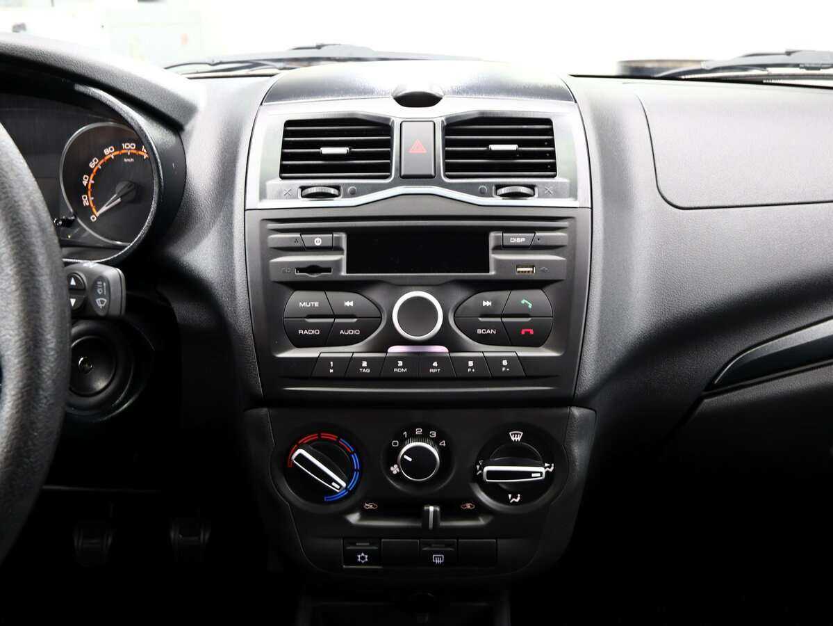 Купить Lada (ВАЗ) Granta с пробегом. Фото: #15