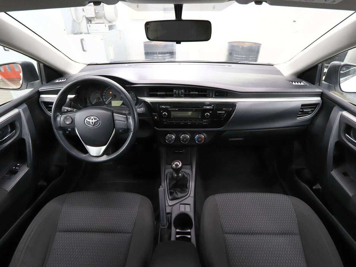 Купить Toyota Corolla с пробегом. Фото: #14