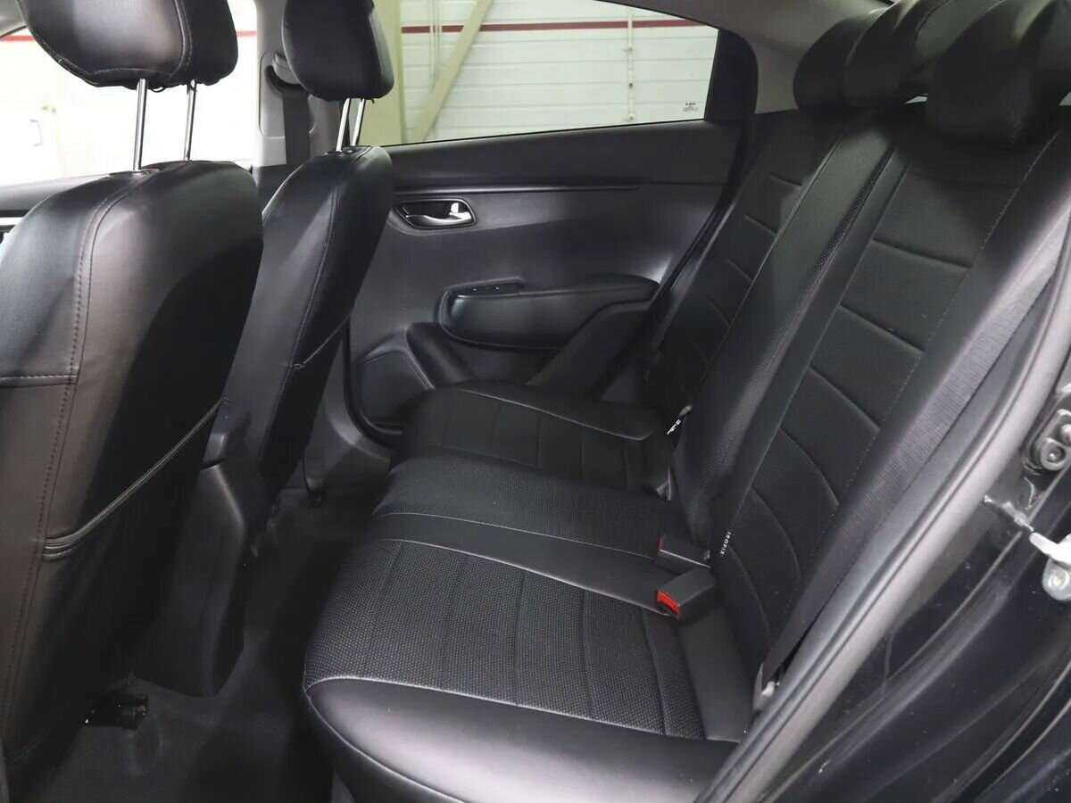 Купить Kia Rio с пробегом. Фото: #10