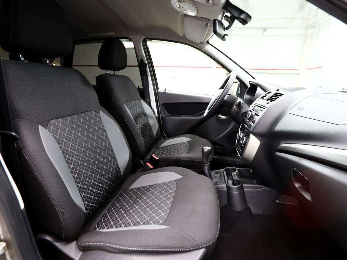 Купить Lada (ВАЗ) Granta с пробегом. Фото: #11