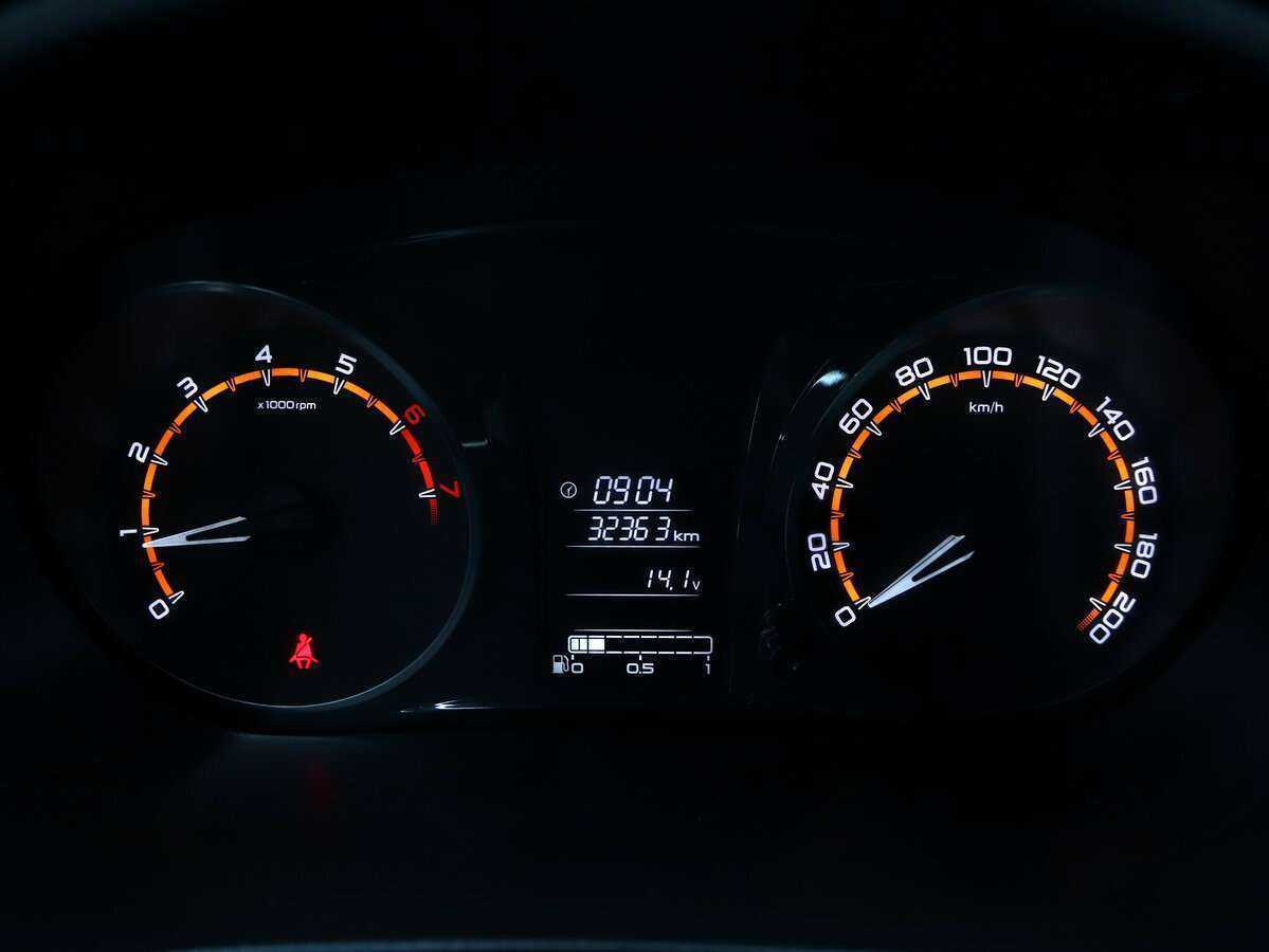 Купить Lada (ВАЗ) Granta с пробегом. Фото: #16