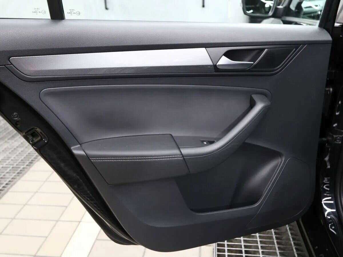 Купить Volkswagen Polo с пробегом. Фото: #9