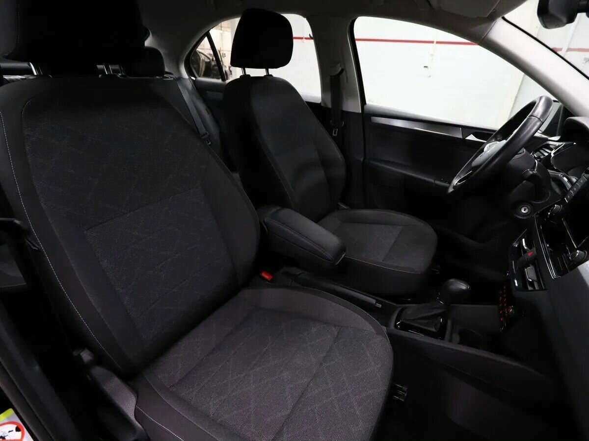 Купить Volkswagen Polo с пробегом. Фото: #11