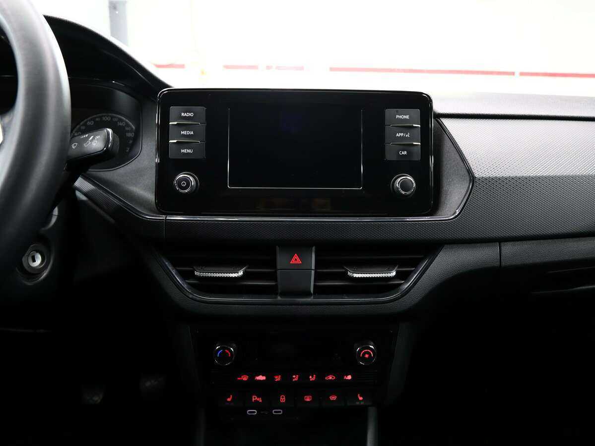 Купить Volkswagen Polo с пробегом. Фото: #18