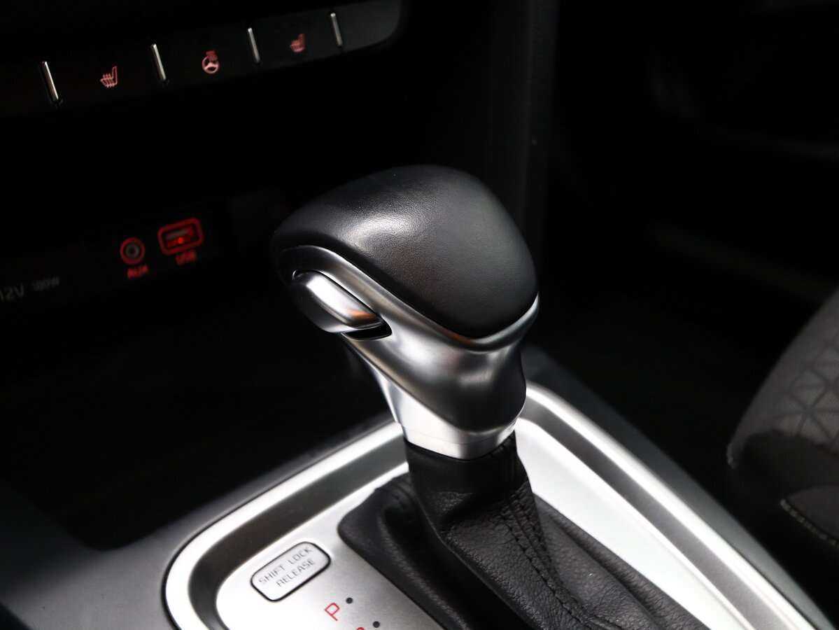 Купить Kia Ceed с пробегом. Фото: #7