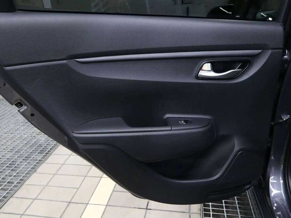 Купить Kia Rio с пробегом. Фото: #8