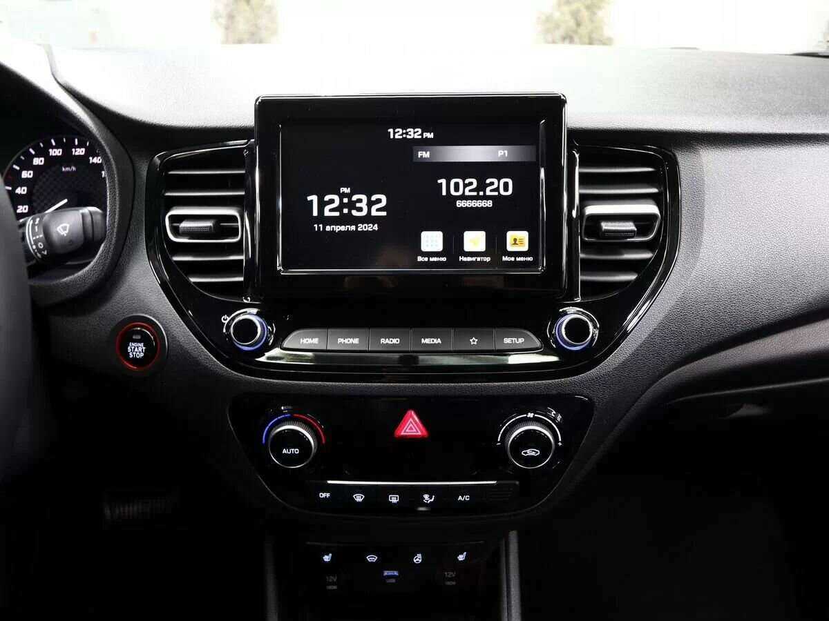 Купить Hyundai Solaris с пробегом. Фото: #18