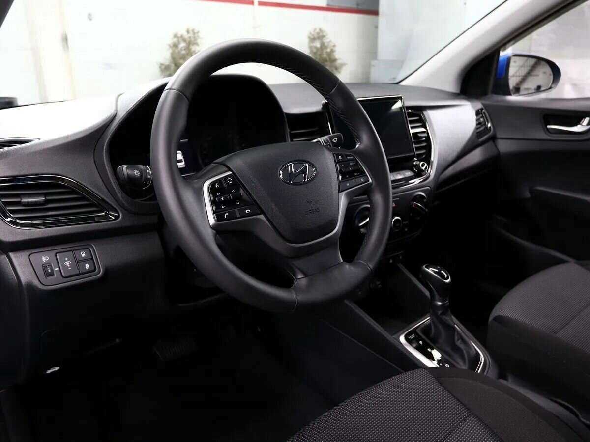 Купить Hyundai Solaris с пробегом. Фото: #6