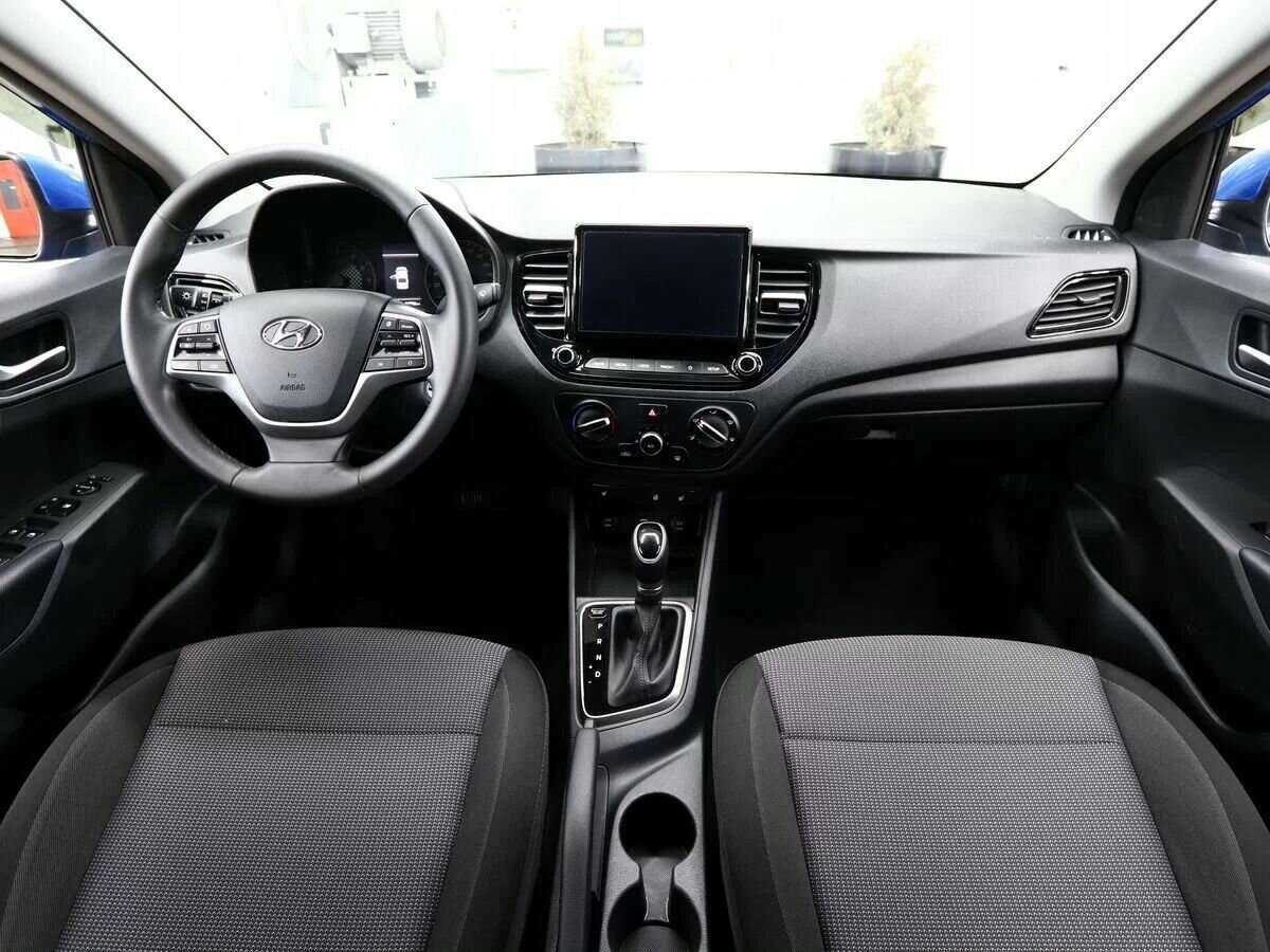 Купить Hyundai Solaris с пробегом. Фото: #14