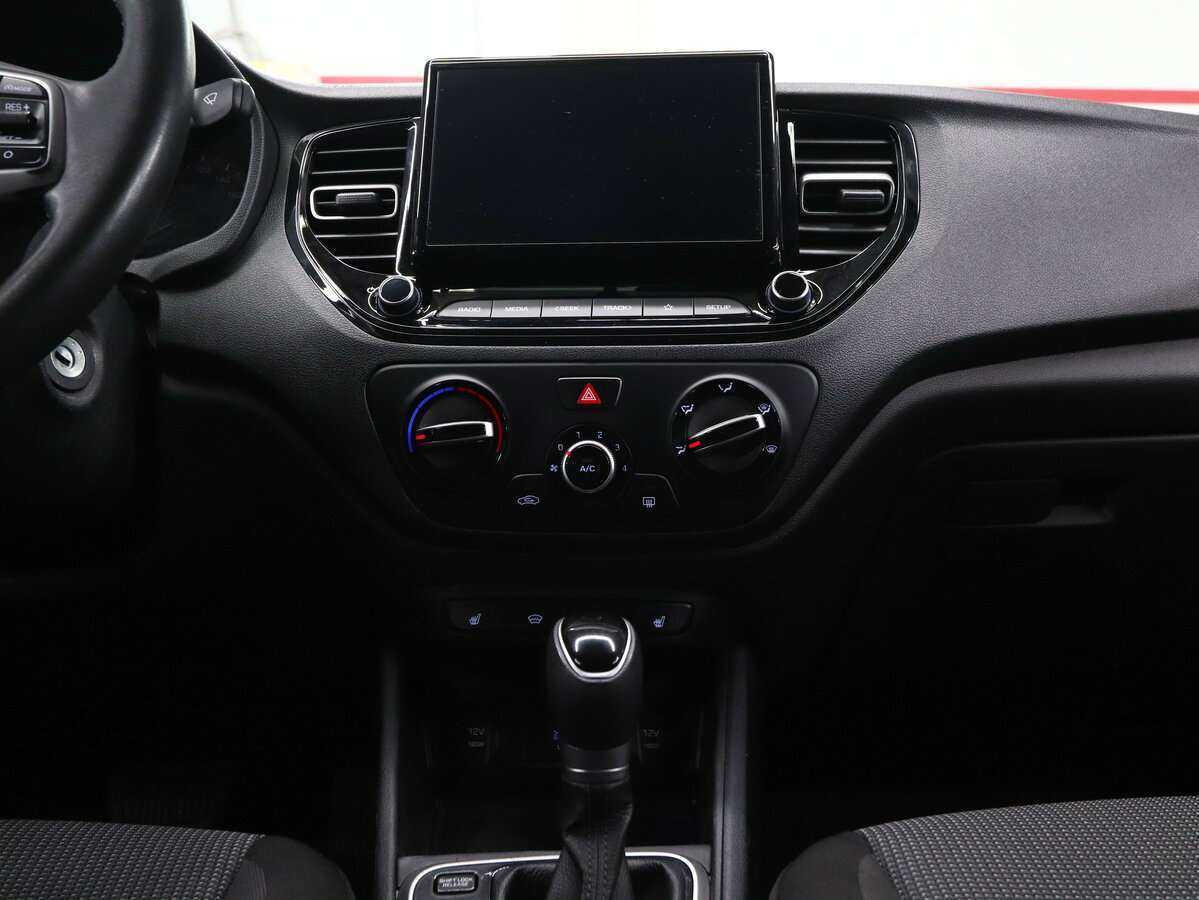 Купить Hyundai Solaris с пробегом. Фото: #18