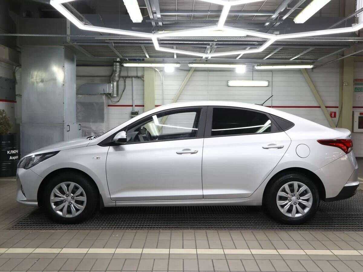 Купить Hyundai Solaris с пробегом. Фото: #6