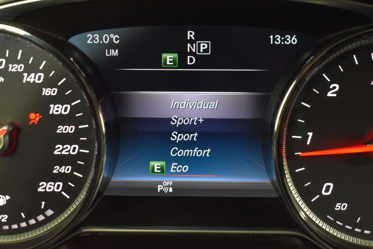 Купить Mercedes-Benz E-Класс с пробегом. Фото: #20