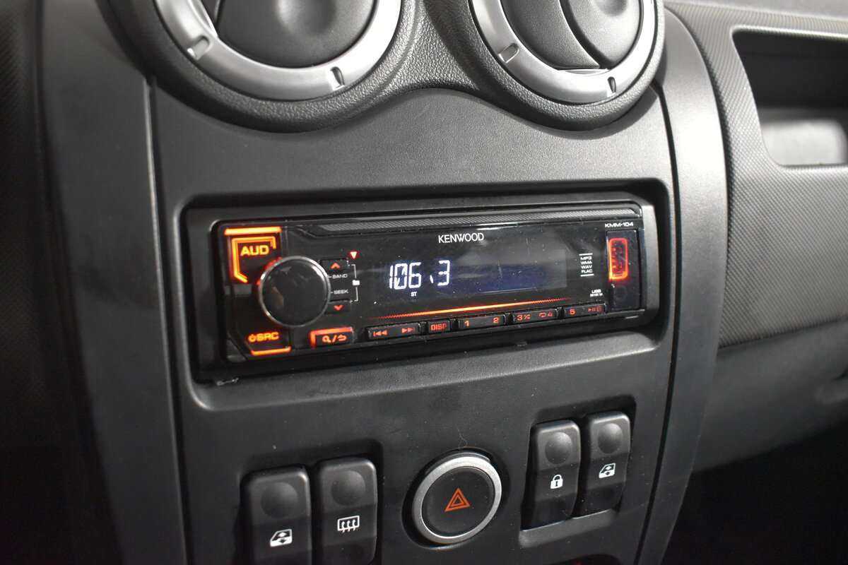 Купить Lada (ВАЗ) Largus с пробегом. Фото: #11