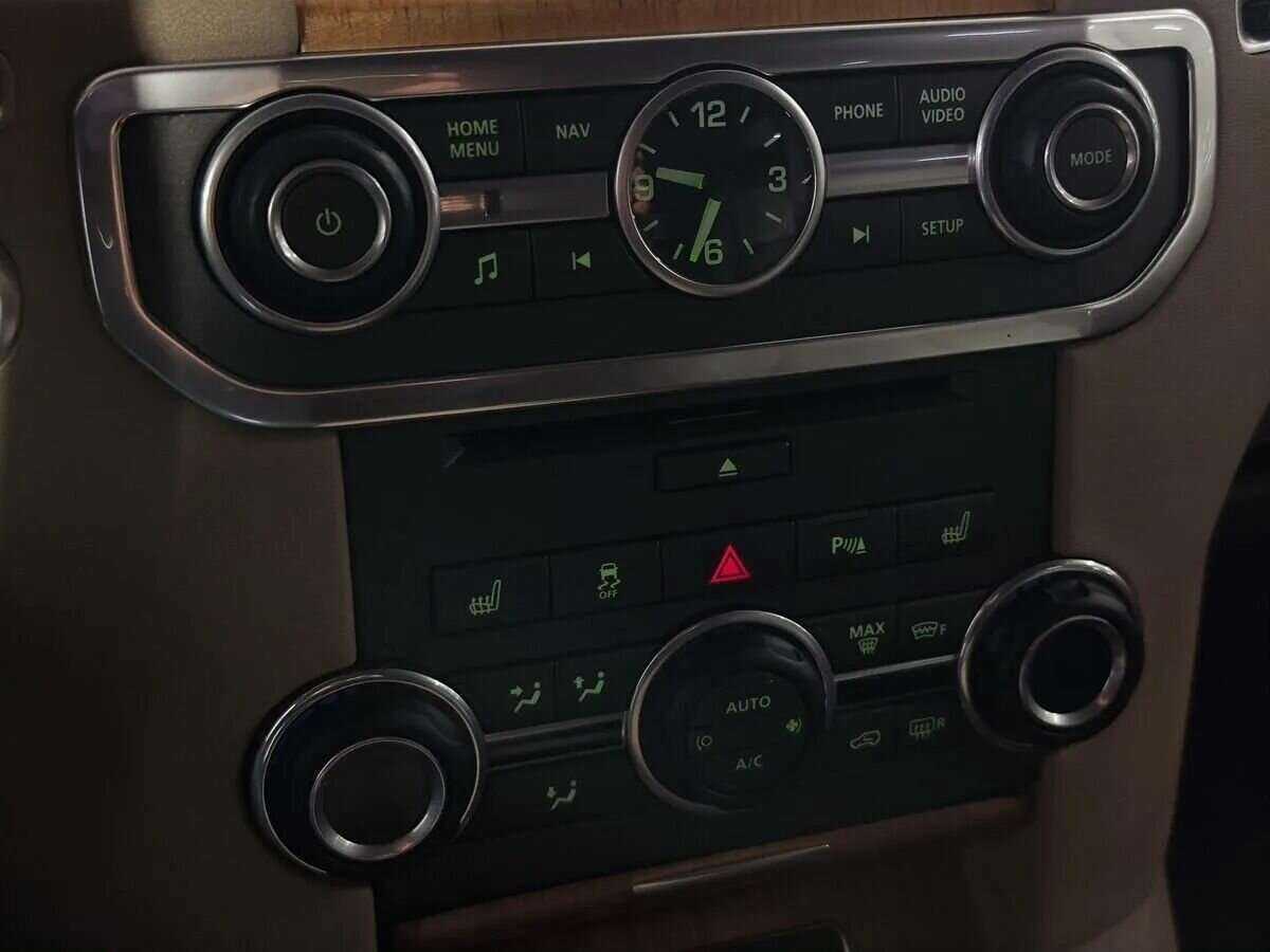 Купить Land Rover Discovery с пробегом. Фото: #14