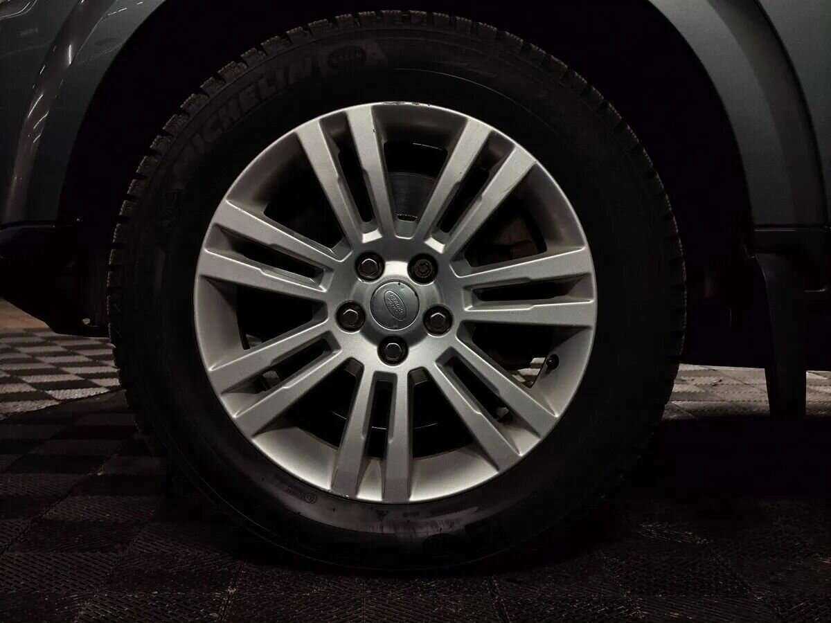 Купить Land Rover Discovery с пробегом. Фото: #21
