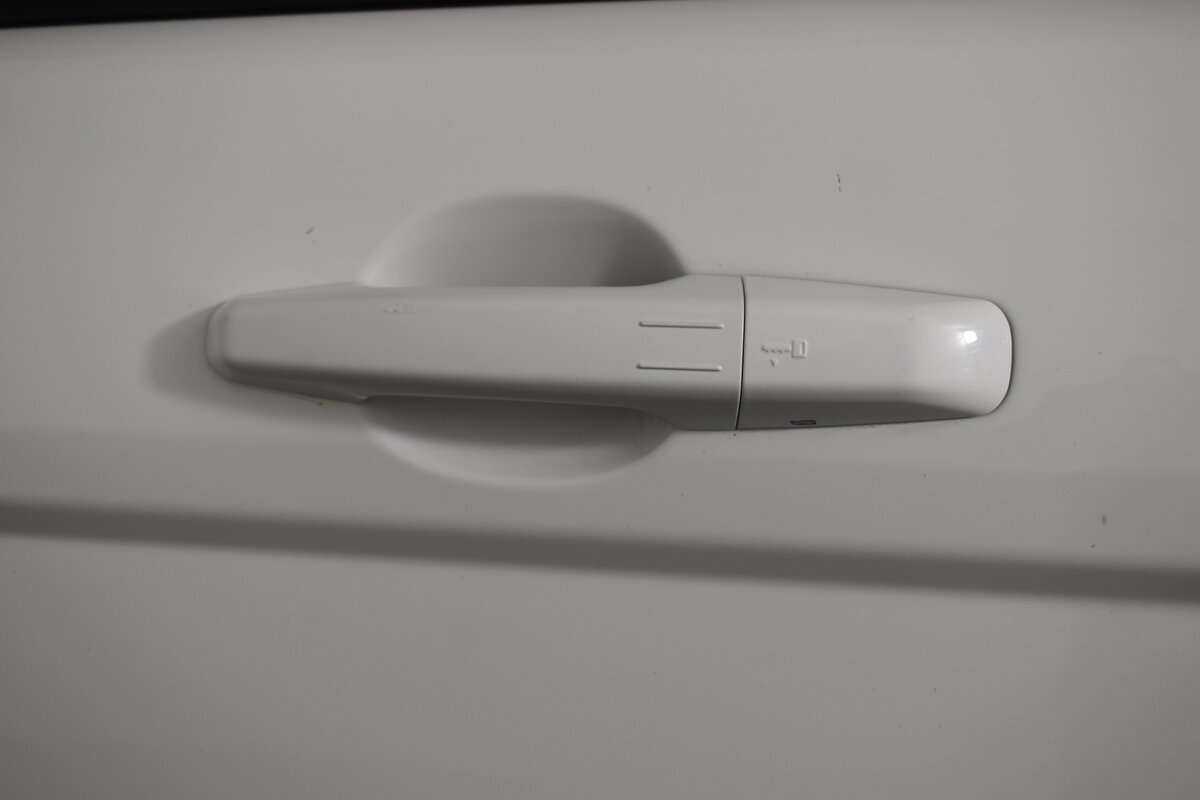 Купить Land Rover Range Rover Evoque с пробегом. Фото: #27