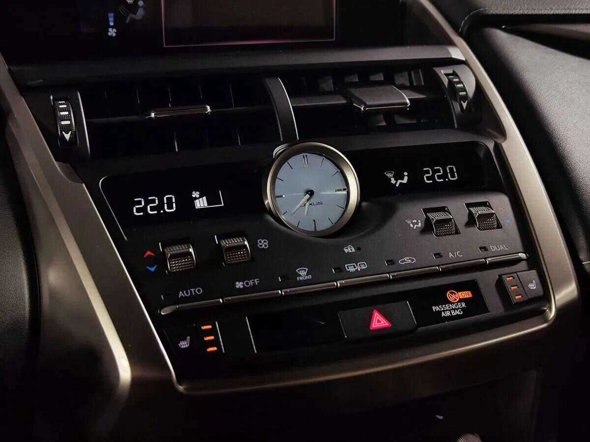 Купить Lexus NX с пробегом. Фото: #15