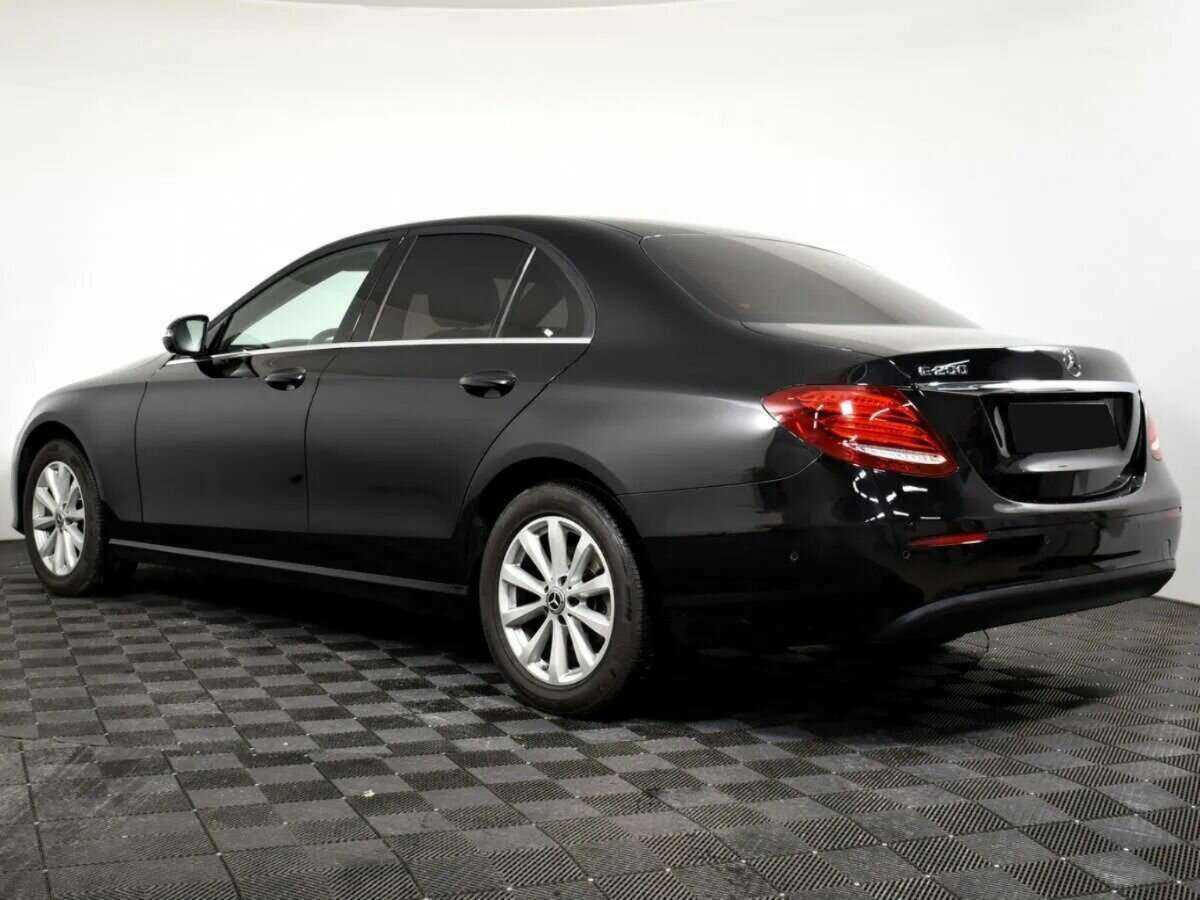 Купить Mercedes-Benz E-Класс с пробегом. Фото: #5