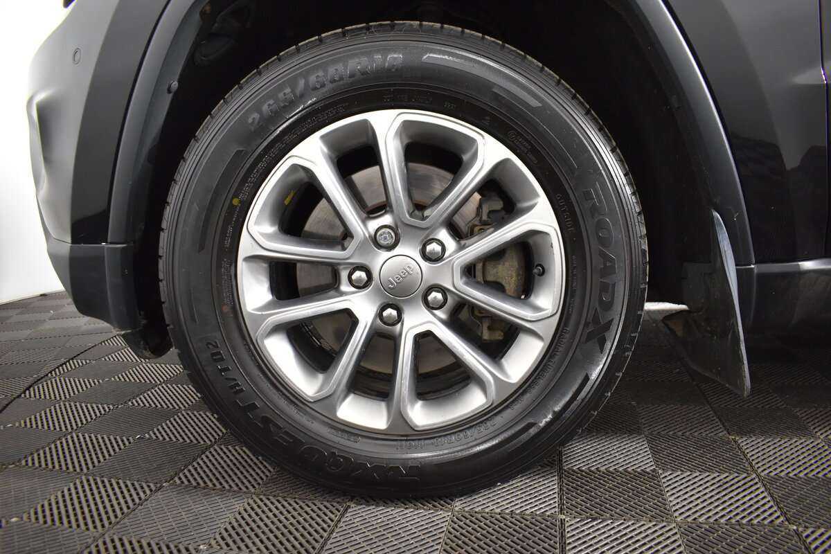 Купить Jeep Grand Cherokee с пробегом. Фото: #6