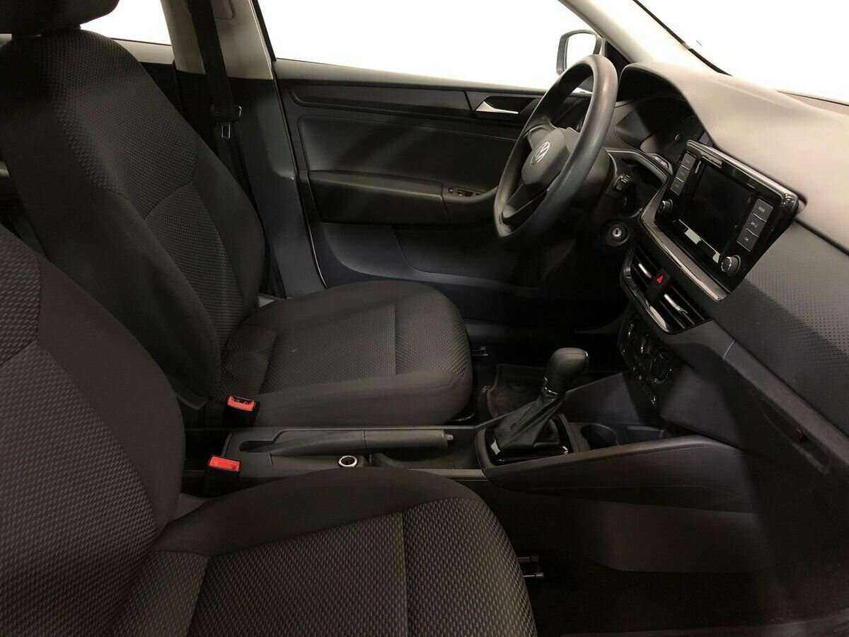 Купить Volkswagen Polo с пробегом. Фото: #8