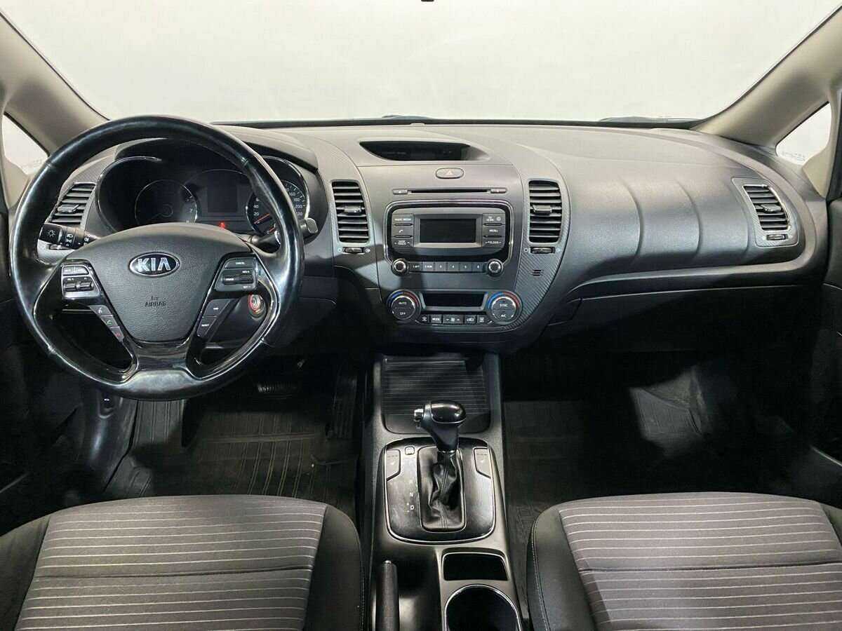 Купить Kia Cerato с пробегом. Фото: #8