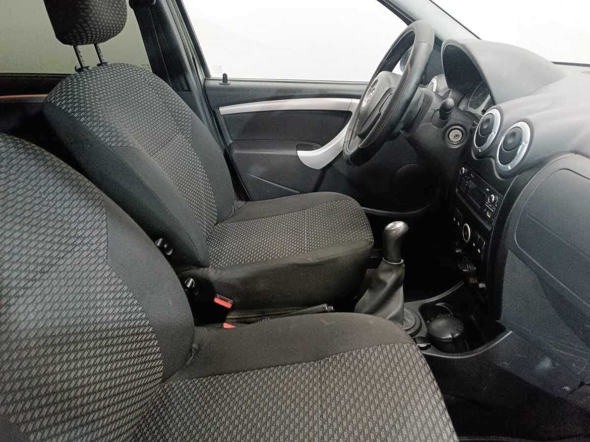 Купить Lada (ВАЗ) Largus с пробегом. Фото: #8