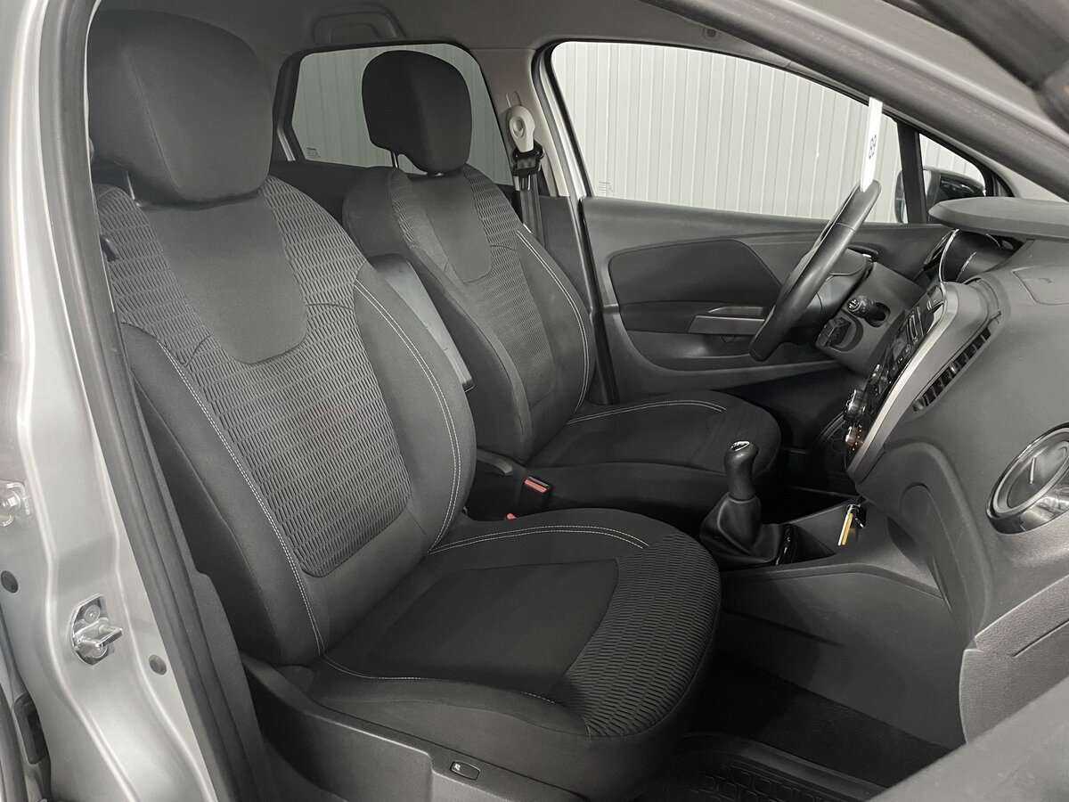 Купить Renault Kaptur с пробегом. Фото: #17