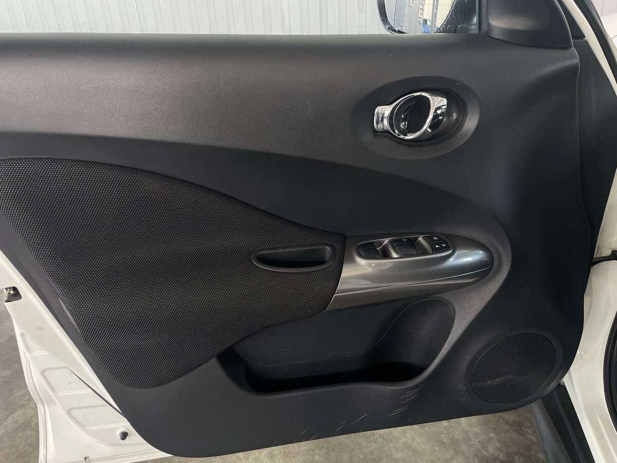 Купить Nissan Juke с пробегом. Фото: #18